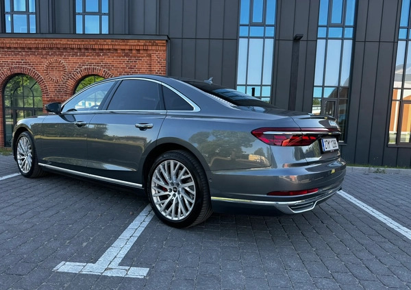 Audi A8 cena 272656 przebieg: 39500, rok produkcji 2021 z Łódź małe 562